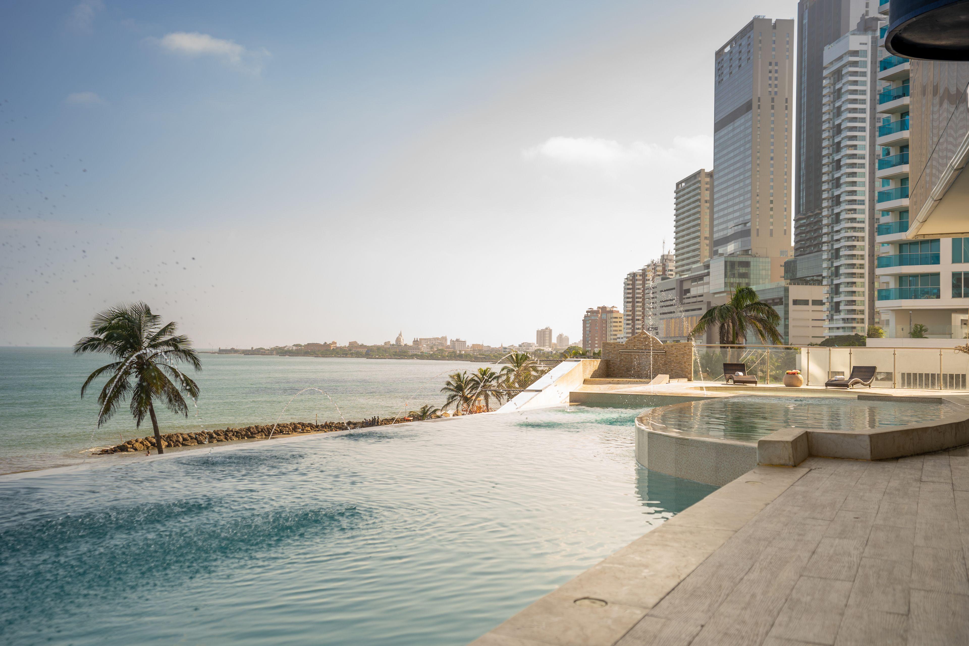 Dubai Hotel 4*