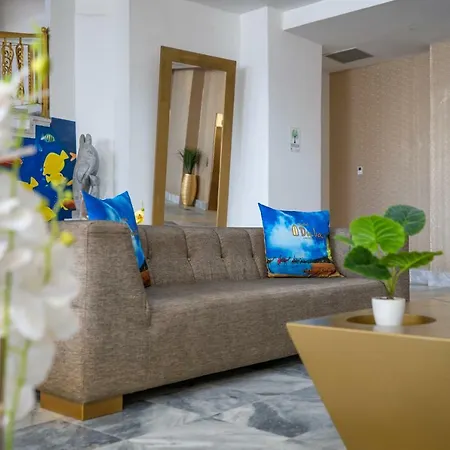 Dubai Hotel